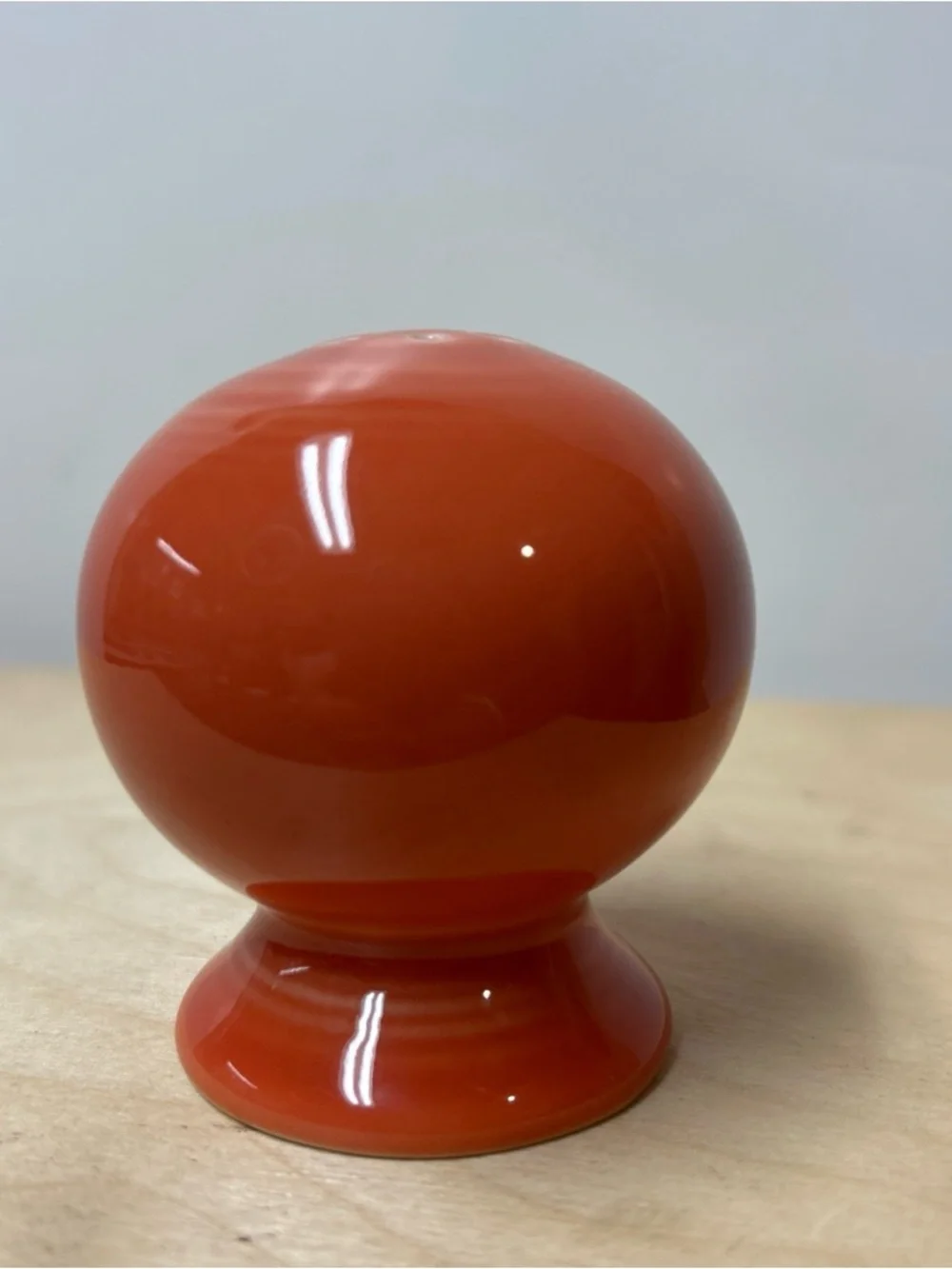 Vintage Fiestaware Round‎ Ball Bulb Salt OR Pepper Shakers Orange Rubber Stopper